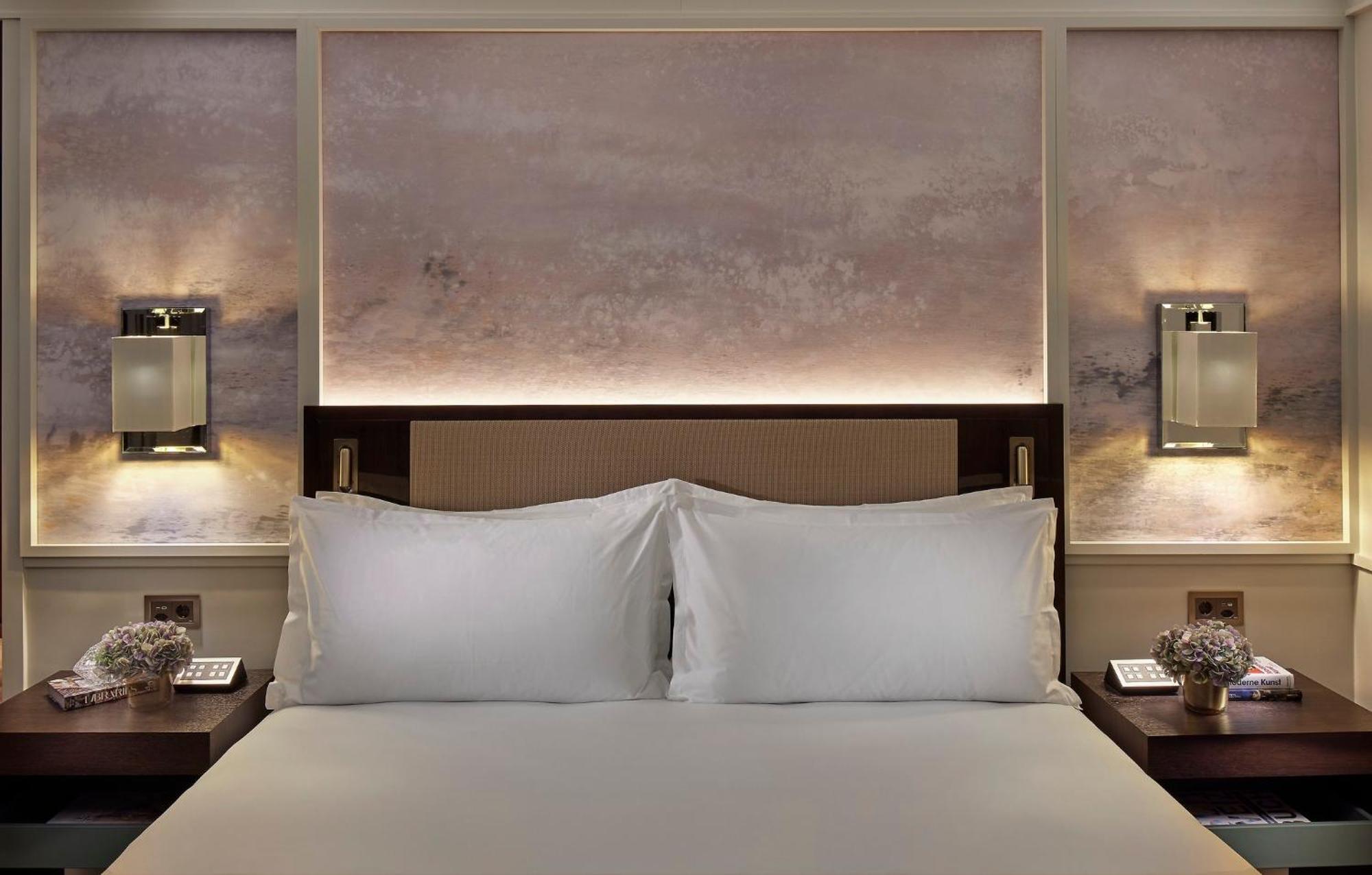 Отель Mandarin Oriental Savoy, Цюрих Экстерьер фото